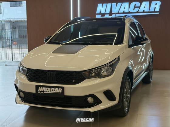 FIAT ARGO 1.8 E.TORQ FLEX TREKKING AT6 FIAT ARGO 1.8 E.TORQ FLEX TREKKING AT6